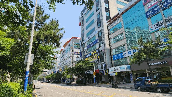 2025타경515 법원경매 사진2 | 창원 진해구 근린상가 경매