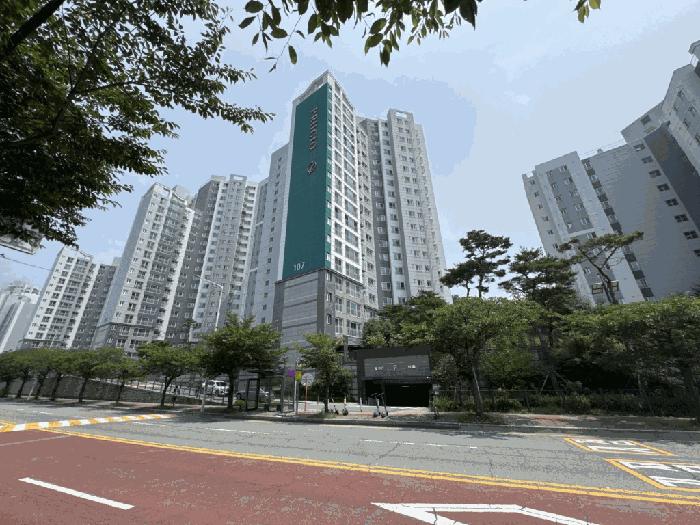 경상남도 창원시 진해구 안골동 375 창원마린2차푸르지오 107동 7층701호 법원경매 물건 대표사진