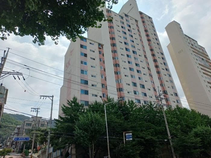 서울특별시 광진구 중곡동 292 에스케이아파트 상가동 지하층101호 법원경매 물건 대표사진
