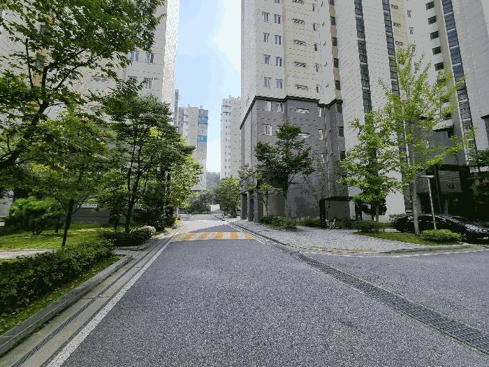 2025타경30806 법원경매 사진2 | 충북 충주시 아파트 경매