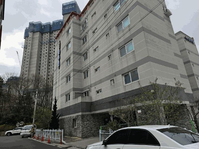 경상북도 포항시 북구 우현동 79-3 현진불루빌 2층205호 법원경매 물건 대표사진
