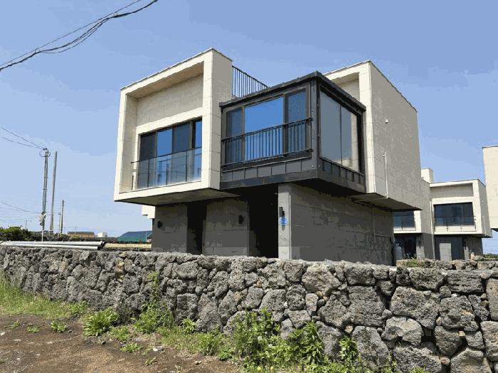 법원경매 2025타경1140 사진22 | 제주시 우도면 브라운스톤 에이동 주택건물 경매