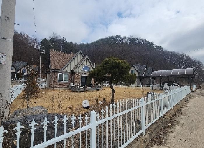 2025타경10101 법원경매 사진10 | 충북 영동군 주택건물 경매