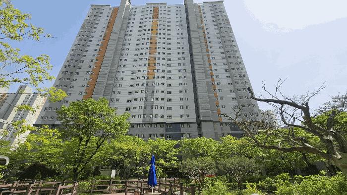 경기도 시흥시 조남동 676 신안인스빌 엘센트로 803동 19층1903호 법원경매 물건 대표사진