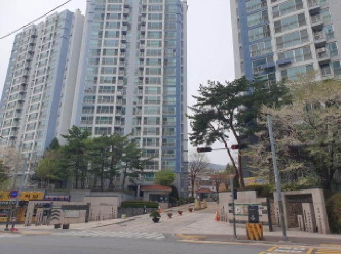 경기도 남양주시 호평동 676 호평마을동원로얄듀크 1706동 12층1202호 법원경매 물건 대표사진