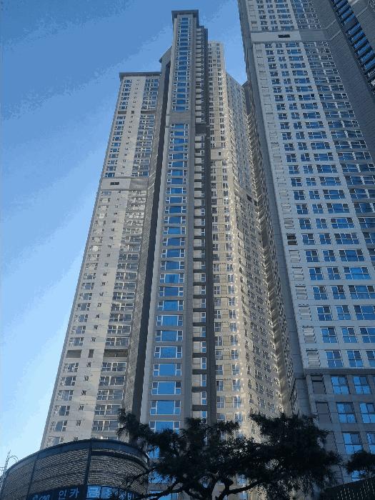 경기도 고양시 일산서구 탄현동 1640 일산두산위브더제니스 106동 13층1302호 법원경매 물건 대표사진