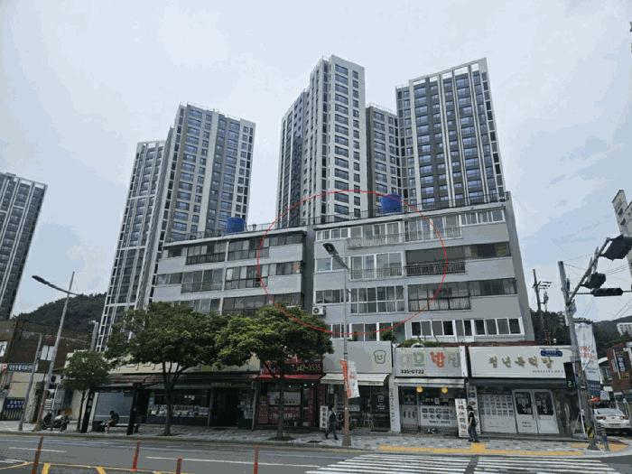 부산광역시 북구 덕천동 375-9 4층 402호 법원경매 물건 대표사진