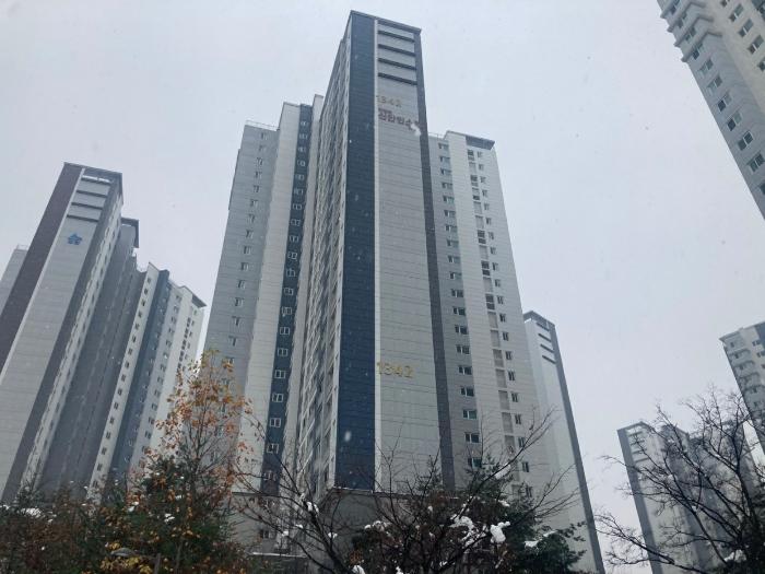 경기도 화성시 동탄순환대로21길 15, 1342동 14층1402호 (청계동,동탄역 신안인스빌리베라) · 지번주소: 경기도 화성시 동탄구 청계동 545 법원경매 물건 대표사진