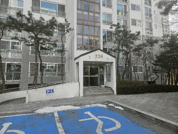 경기도 용인시 기흥구 사은로126번길 33, 206동 14층1404호 (보라동,민속마을신창미션힐아파트) · 지번주소: 경기도 용인시 기흥구 보라동 558 법원경매 물건 대표사진