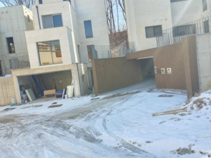 법원경매 2024타경179 사진5 | 광주시 신현동 834-4 대지,임야,전답 경매