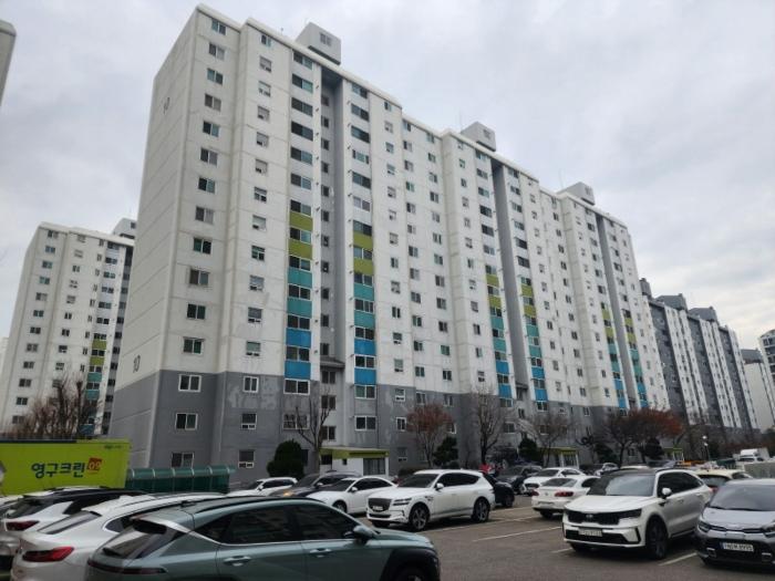 인천광역시 미추홀구 낙섬동로 9, 10동 15층1504호 (용현동,금호타운) · 지번주소: 인천광역시 미추홀구 용현동 627-40 법원경매 물건 대표사진