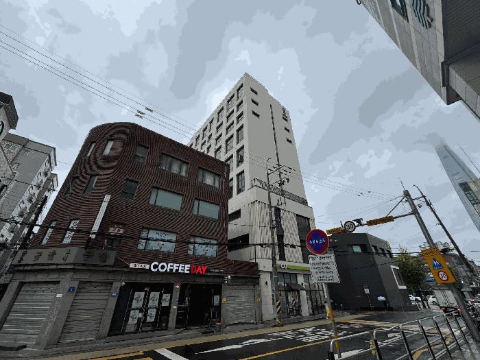 서울특별시 송파구 송파동 85 에스아이팰리스레이크잠실 7층709호 법원경매 물건 대표사진