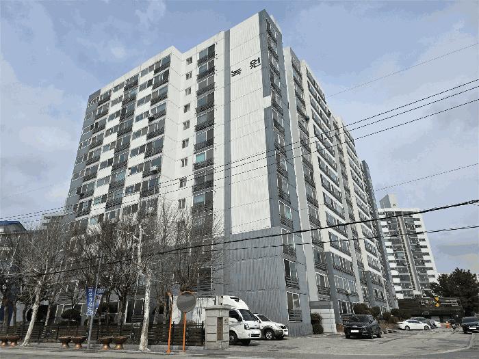 강원특별자치도 강릉시 입암동 92-1 강릉녹원아파트 7층705호 법원경매 물건 대표사진