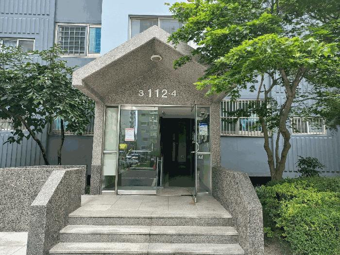 충청남도 천안시 서북구 두정동 526-1 극동늘푸른아파트 112동 21층2104호 법원경매 물건 대표사진