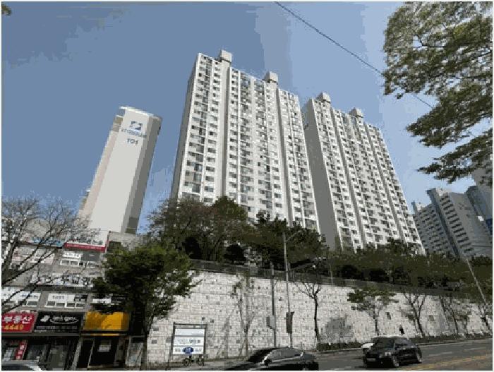 부산광역시 해운대구 좌동 1328 영남아파트 107동 19층1902호 법원경매 물건 대표사진