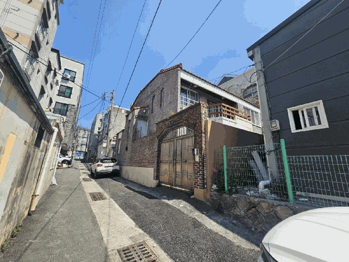법원경매 2025타경5266 사진2 | 부산 해운대구 재송동 1114-6 주택건물 경매
