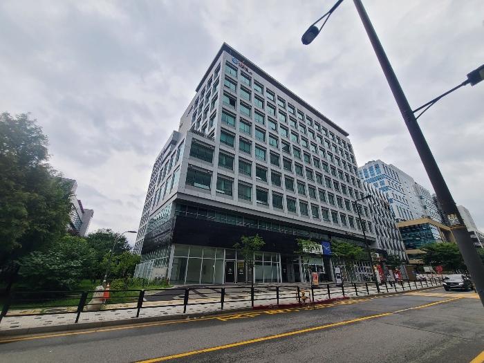 경기도 고양시 덕양구 삼원로 51, 1층117호 (원흥동,원흥줌하이필드지식산업센터(줌하이필드)) · 지번주소: 경기도 고양시 덕양구 원흥동 702 법원경매 물건 대표사진