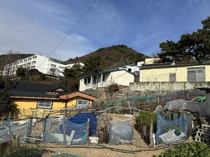 법원경매 2024타경66305 사진4 | 부산 부산진구 부암동 주택건물 경매