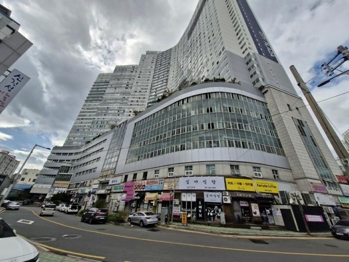 부산광역시 남구 수영로 26 1층106호 (문현동,대림문현시티프라자) 법원경매 물건 대표사진