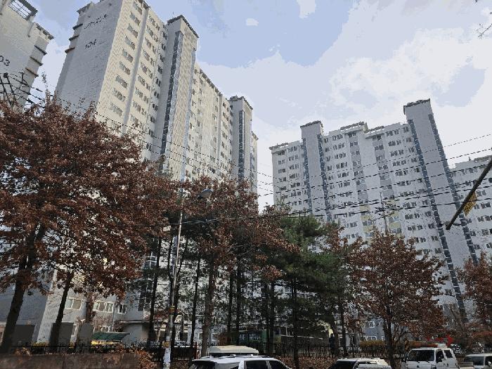법원경매 2025타경1065 사진2 | 전주시 완산구 효자동2가 70 아파트 경매