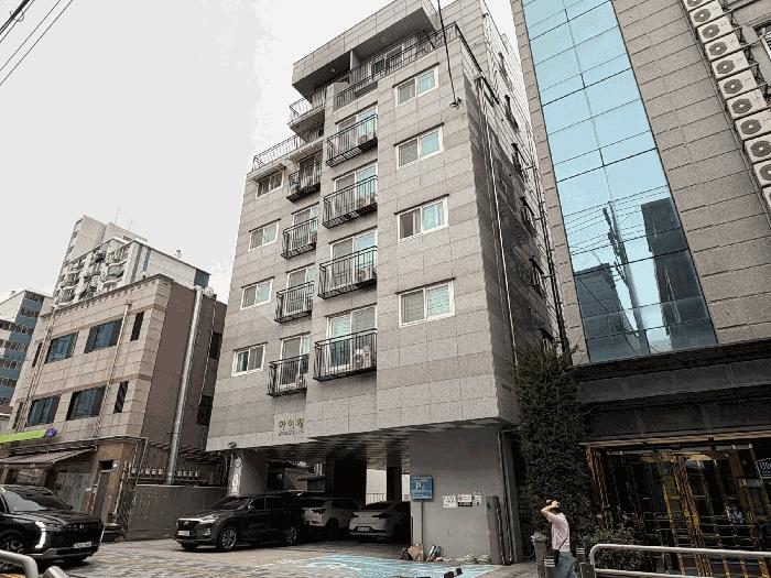 서울특별시 금천구 가산동 147-6 아이캐슬 제3층 제301호 법원경매 물건 대표사진