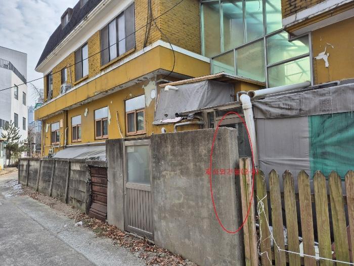 법원경매 2024타경104269 사진4 | 용인시 기흥구 보라동 410-2 근린시설 경매