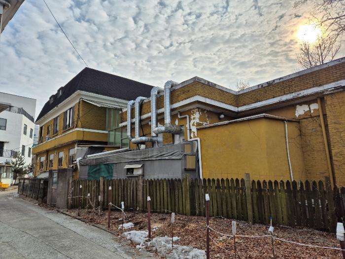 법원경매 2024타경104269 사진8 | 용인시 기흥구 보라동 410-2 근린시설 경매