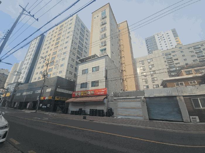 경기도 부천시 원미구 심곡동 131-37 영동홈타운 10층 1001호 법원경매 물건 대표사진