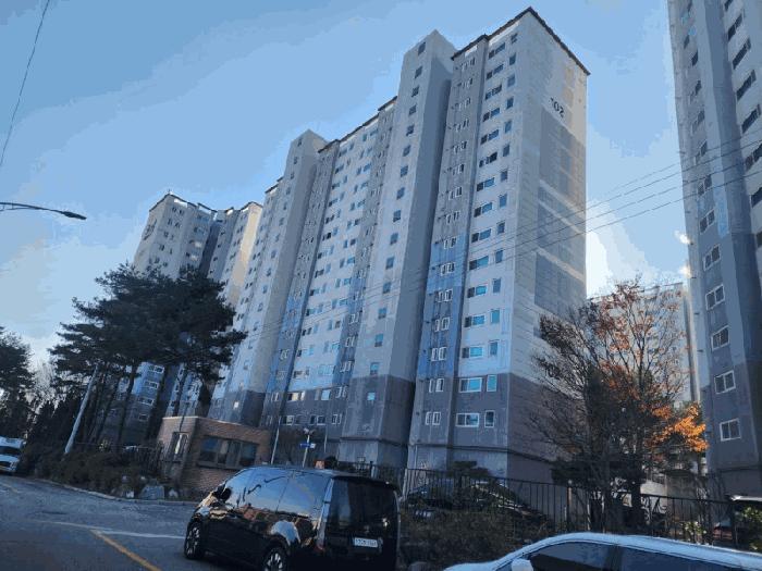 충청북도 진천군 광혜원면 광혜원리 1085 광혜원코아루아파트 102동 11층1103호 법원경매 물건 대표사진