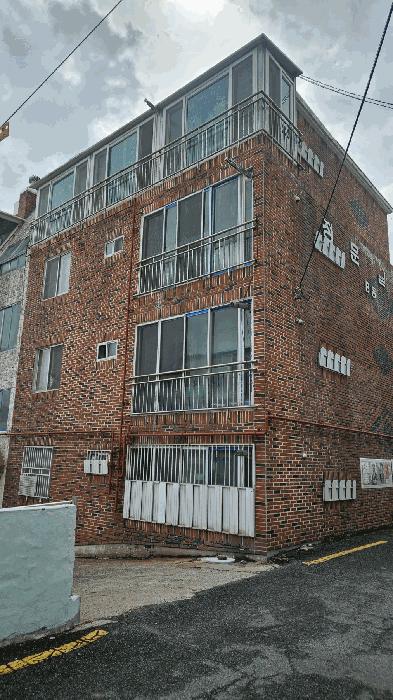 법원경매 2025타경449 사진2 | 부산 남구 용호동 66-4 다세대주택 경매
