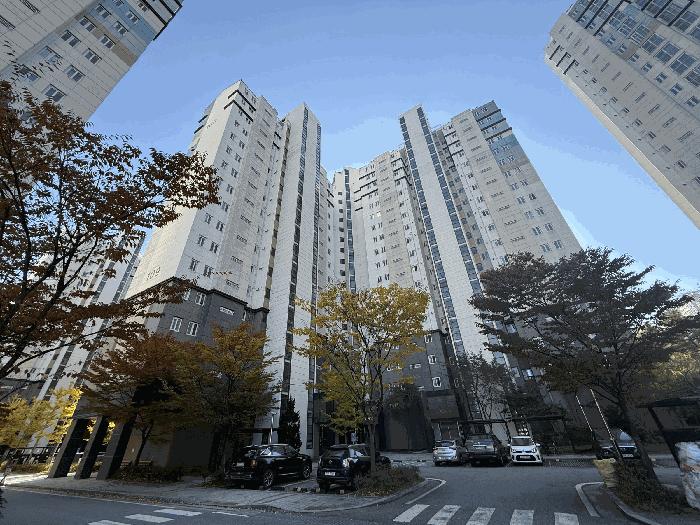 충청북도 충주시 중앙탑면 용전리 696 신우희가로아파트 109동 9층903호 법원경매 물건 대표사진