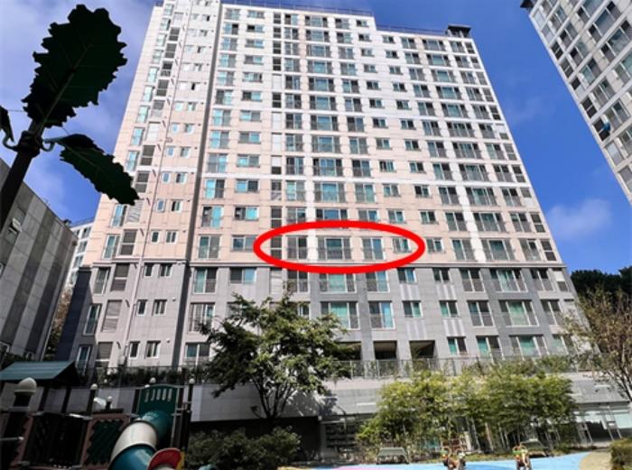 경기도 여주시 도예로 83-36, 108동 4층402호 (오학동,여주오드카운티) · 지번주소: 경기도 여주시 오학동 408 법원경매 물건 대표사진