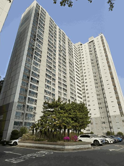 부산광역시 부산진구 연지동 23-17 연지2차청구아파트 102동 21층2112호 법원경매 물건 대표사진