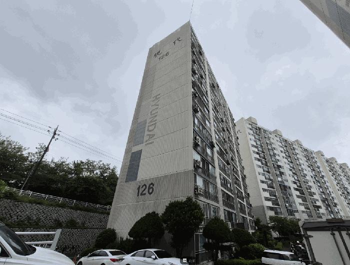 울산광역시 동구 서부동 257-4 현대패밀리서부아파트 126동 12층1202호 법원경매 물건 대표사진