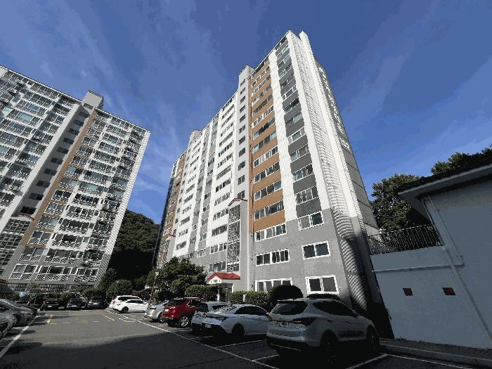 경상남도 창원시 마산회원구 내서읍 삼계리 14 화성아파트 102동 11층1103호 법원경매 물건 대표사진