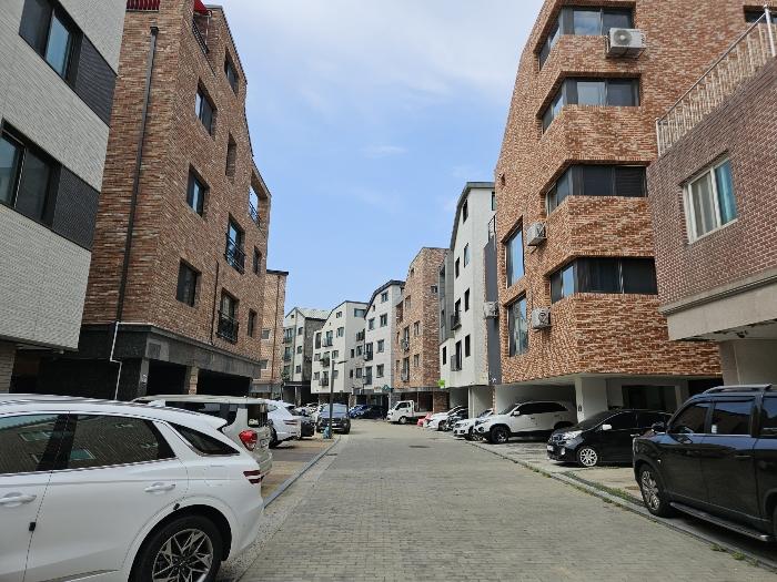 경기도 파주시 가재울로 99-6 · 지번주소: 경기도 파주시 목동동 758-5 법원경매 물건 대표사진