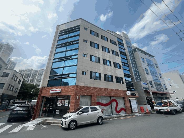 법원경매 2025타경8413 사진2 | 대구 동구 신서동 550-5 근린상가 경매