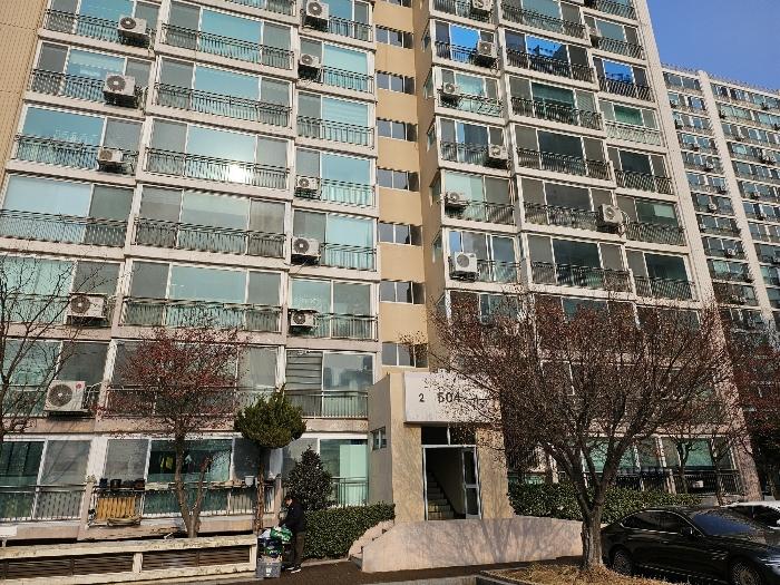 인천광역시 부평구 안남로 260, 504동 6층601호 (산곡동,현대아파트) · 지번주소: 인천광역시 부평구 산곡동 124-1 법원경매 물건 대표사진