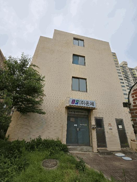 충남 천안시 서북구 성거읍 천흥리 425-1 성거백승아파트단지내상가 10 근린상가 경매 물건 사진