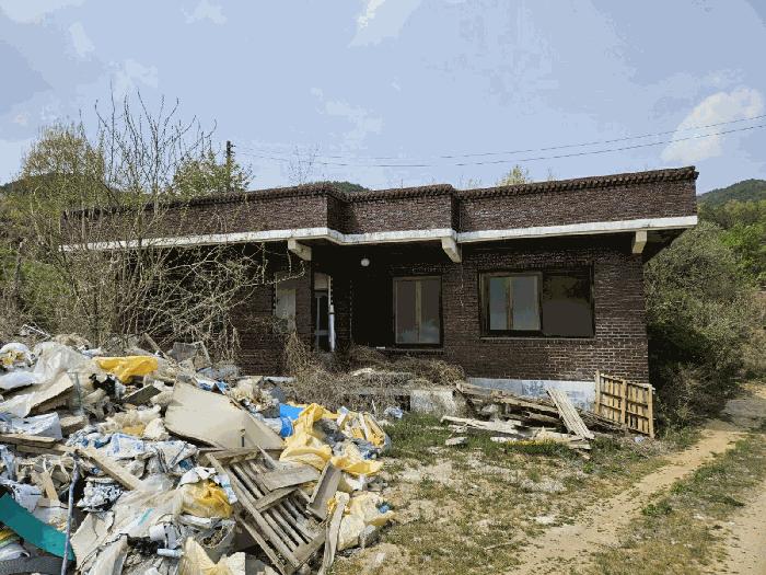 법원경매 2025타경320 사진2 | 김천시 양천동 주택건물 경매