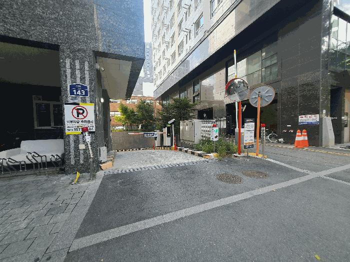 서울특별시 금천구 가산동 143-3 하이펠리스 제2층 제205호 법원경매 물건 대표사진