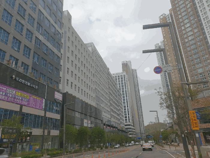 법원경매 2025타경1050 사진2 | 화성시 오산동 976-5 상가,오피스텔,근린시설 경매