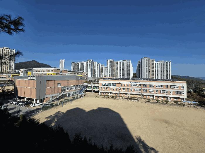 2025타경30842 법원경매 사진3 | 충북 충주시 아파트 경매