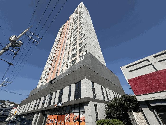 전라남도 목포시 남교동 1-1 남교크레지움에듀파크 1동 9층902호 법원경매 물건 대표사진