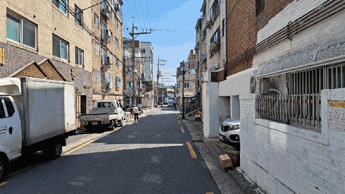 법원경매 2025타경552 사진6 | 은평구 신사동 10-19 다세대주택 경매