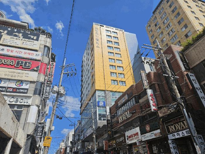 제주특별자치도 제주시 연동 273-27 연동뜨레모아팰리스 6층 604호 법원경매 물건 대표사진