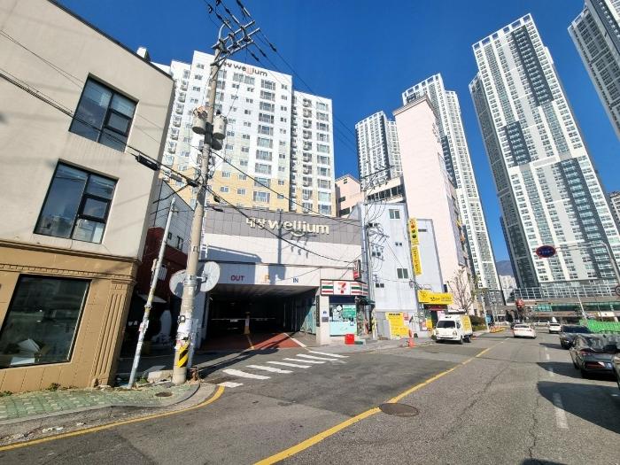 부산 부산진구 가야대로498번길 14, 15층1502호 아파트 사진 2