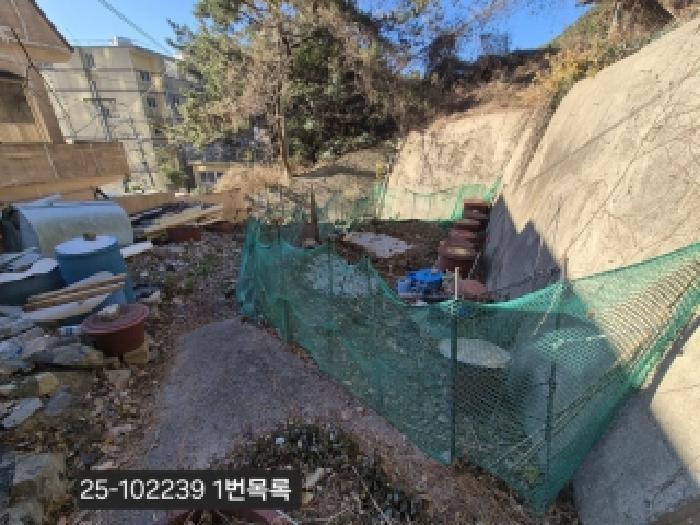 법원경매 2025타경102239 사진9 | 부산 사하구 당리동 33-12 임야 경매