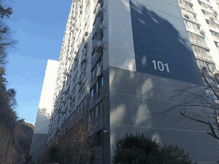 부산광역시 사하구 하단동 277-2 한신혜성아파트 101동 7층703호 법원경매 물건 대표사진