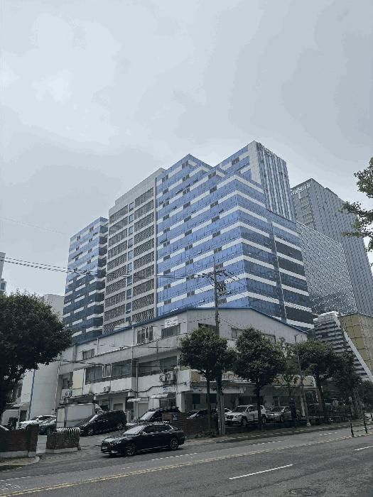 서울특별시 금천구 가산동 327-5 지밸리더리브스마트타워 제7층 제713호 법원경매 물건 대표사진